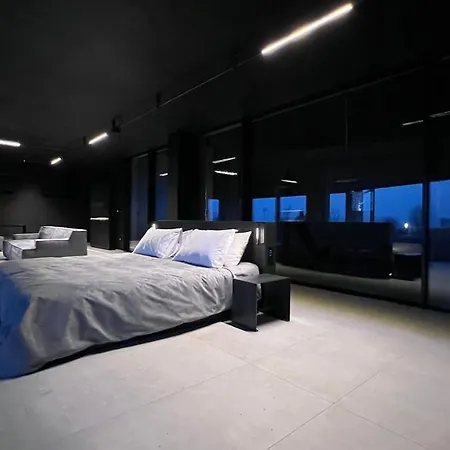 Murrae Loft *
