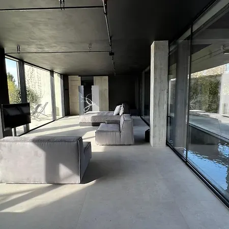 Murrae Loft