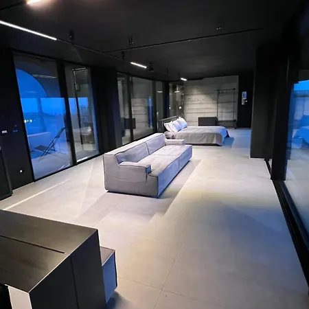 Murrae Loft *